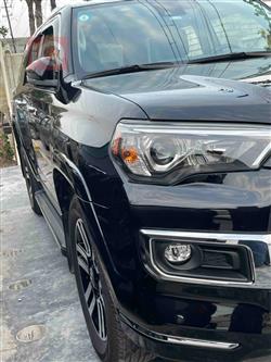 تۆیۆتا 4رەنەر